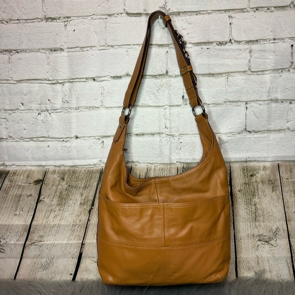 COACH - crossbody/hand bag - Picture 2 of 12